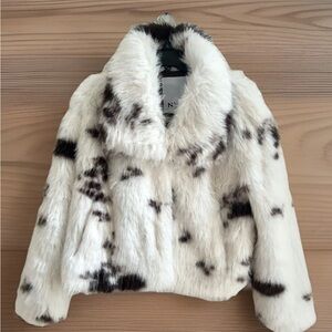 NVLT Faux Fur Cow Print Cropped Jacket NWT Size Large